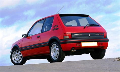 Legendary Peugeot 205 GTi Driven - Double Apex