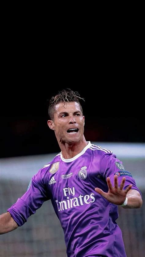 Cristiano Ronaldo Celebration , calma | Foto di calcio, Immagini di calcio, Giocatori di calcio