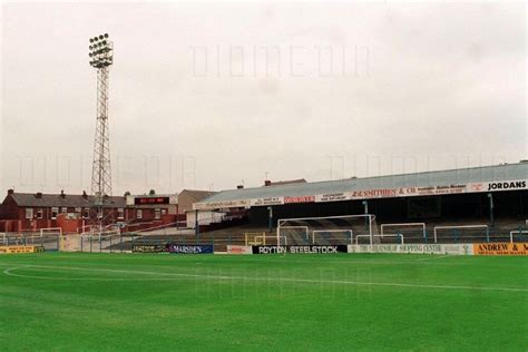 Spotland Stadium, Rochdale in 1985. | Stadium pics, Stadium, Soccer field