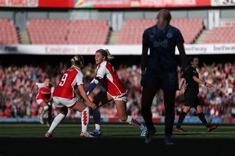 Beth Mead assists Alessia Russo winner as Arsenal Women score two stoppage-time goals in ...