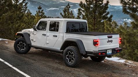 How the 2020 Jeep Gladiator Cemented Itself in the Pickup Segment