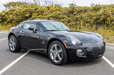 34-Mile 2009 Pontiac Solstice Coupe GXP 5-Speed for sale on BaT Auctions - sold for $45,250 on ...