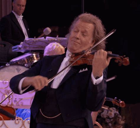 Man Playing Violin GIFs | Tenor