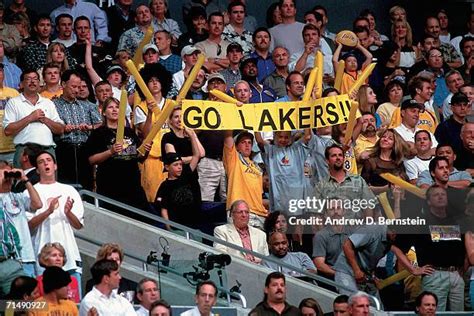 Lakers Fans Staples Center Photos and Premium High Res Pictures - Getty Images