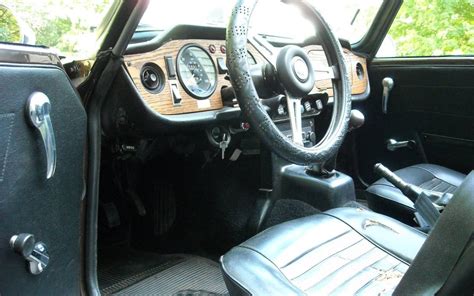 1972 Triumph TR6_interior | Barn Finds