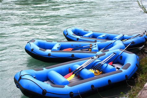 River Rafting FAQs | Caldwell Transportation