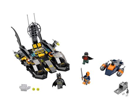 The Batboat Harbor Pursuit 76034 | DC | Buy online at the Official LEGO® Shop US