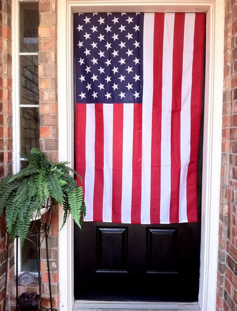 How to Hang the American Flag Vertically