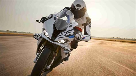 2023 BMW S1000RR in wallpaper – IAMABIKER – Everything Motorcycle!