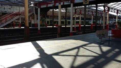 Crewe railway station | Crewe, Railway, Stoke on trent