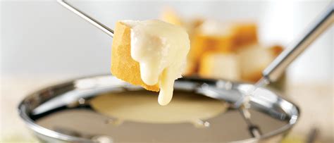 Homestyle Swiss Cheese Fondue