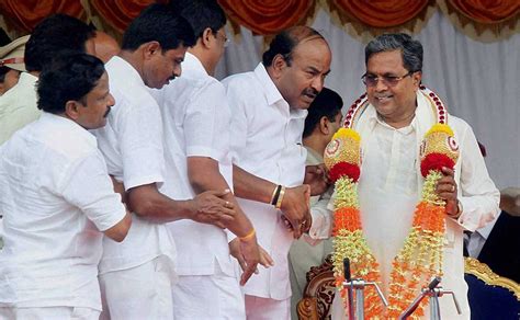 Images: Siddaramaiah is sworn in as Karnataka CM - Photos News , Firstpost