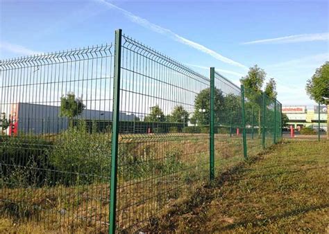 Dutch Post 2430mm PVC Coated Welded Wire Fence 5 Ft Welded Wire Fencing