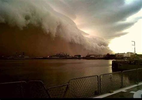 Bow-echo o ‘derecho’: el fenómeno responsable del temporal fatal en Bahía Blanca y el AMBA