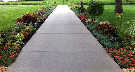 Famous Concrete Sidewalk Ideas For Front Of House References