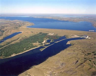 Omaha District > Missions > Dam and Lake Projects > Missouri River Dams > Oahe