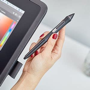 Wacom Cintiq 22 Drawing Tablet with 21.5 inch HD Screen, Graphic Monitor, 8192 Pressure-Levels ...