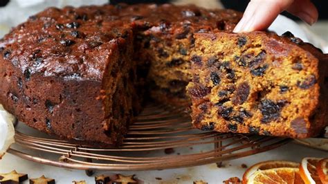 Best Christmas Fruit Cake Recipe