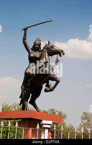 Statue of Rani Lakshmibai, Rani Lakshmi bai, Lakshmibai Park, Jhansi, Uttar Pradesh, India, Asia ...