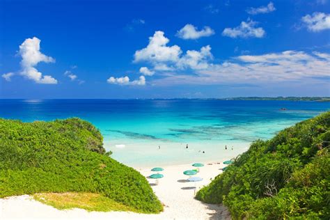 12 of Okinawa's Best Beaches Where You Can Enjoy Crystal-Clear Blue Waters in Southern Japan ...