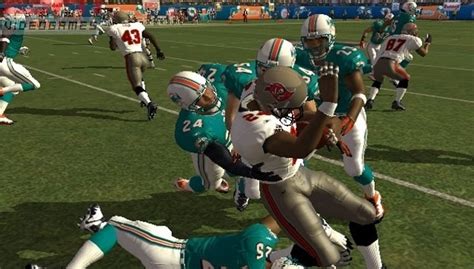 NFL 2K5 — sports gaming's King Arthur — launched 10 years ago today - Polygon