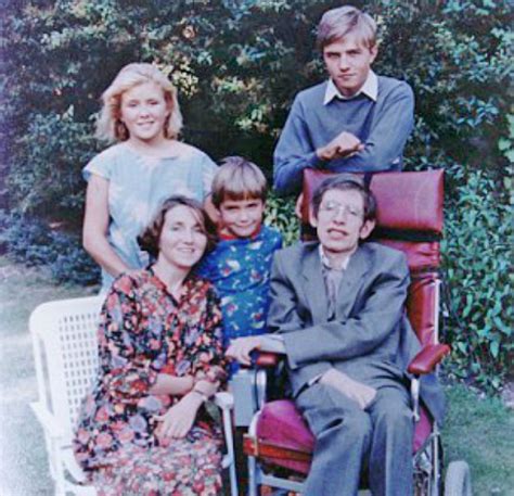 Robert Hawking wiki, bio, age, family, kids, Stephen Hawkings' son.