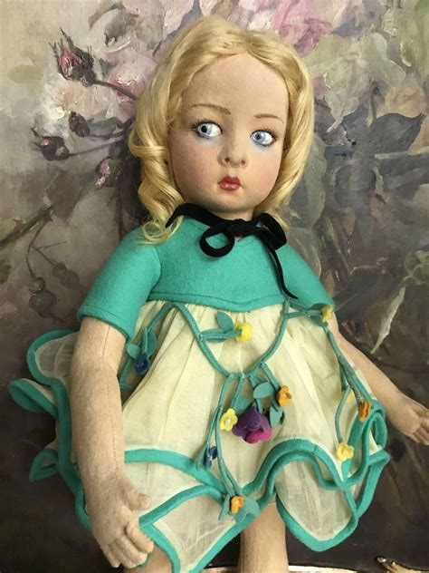 Cannot get enough of this #110 face! Just a lovely girl! | Doll clothes, Felt dolls, Vintage dolls