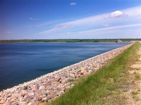 Fishing Lake Oahe, South Dakota Fishing