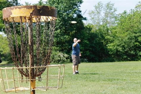 Best Disc Golf Baskets 2020 | Top 9 Portable/Permanent Targets