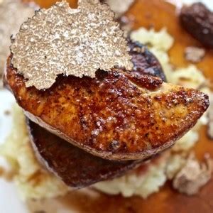 Tournedos Rossini with fresh truffles