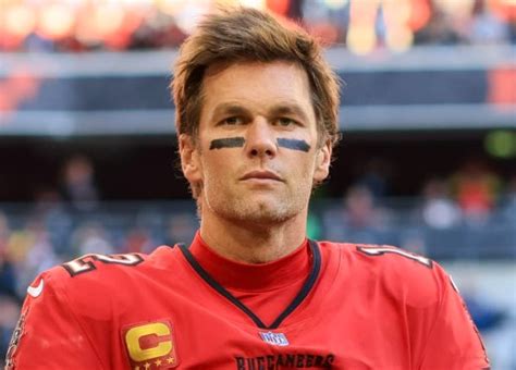 Tom Brady's Hair Transplant: Facts and Details - Hair System