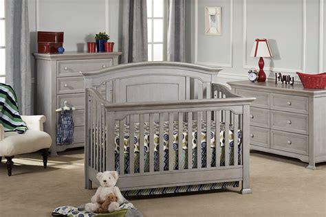 Medford Crib from Munire Baby Furniture - Project Nursery