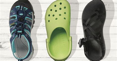 The 10 Best Water Shoes For The Beach