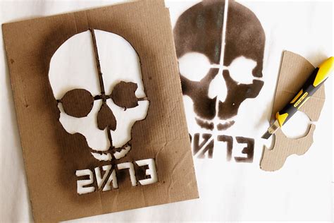 DIY Crafts | ehow | Stencil graffiti, Cool stencils, Drawing stencils