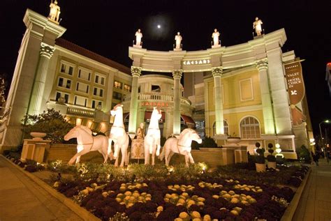 Caesars Palace, Atlantic City | vivek962 | Atlantic city, Caesars palace, City