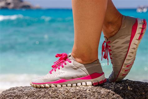 6 Best Water Shoes for the Beach (To Keep Your Feet Safe and Comfortable) - I Care 4 Feet