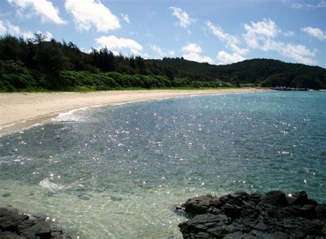 Okinawa Travel Guide: Pictures of Okinawa Beaches