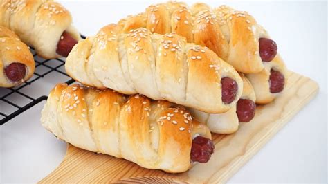 Sausage Bread Rolls Recipe | Book Recipes