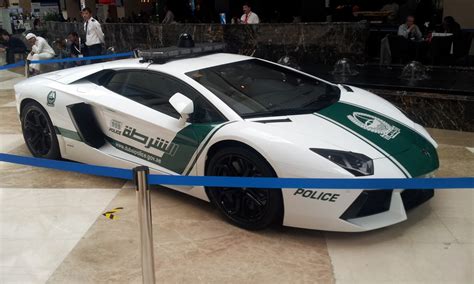 Dubai Police Cars | HDWalle