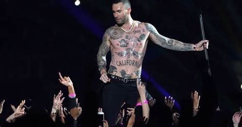 Adam Levine Strips Down During Super Bowl 2019 Halftime Show