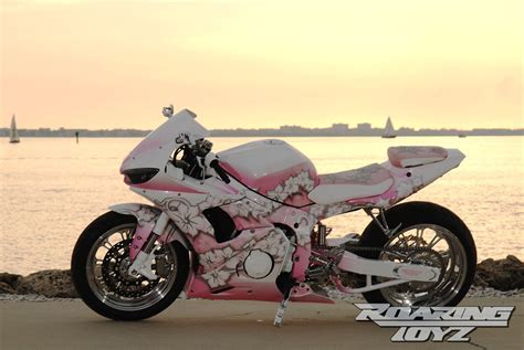 Roaring Toyz Custom Yamaha R6 | Roaring Toyz