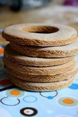 Semi-Siesta Seamstress: Teething Biscuits