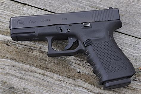 Glock 19: Experiences and Tips For Concealed Carry - Wide Open Spaces