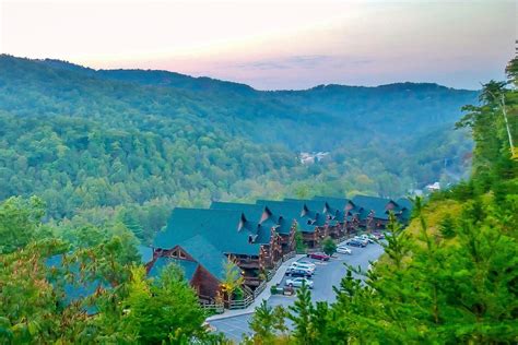 Resort Photos & Gatlinburg Pictures | Westgate Smoky Mountain Resort & Spa | Westgate Resorts