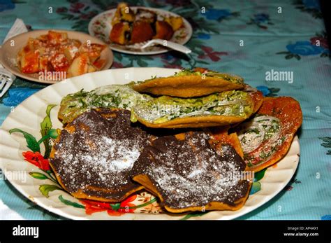 Central America, Guatemala, Guatemala City. Typical Guatemalan food Stock Photo: 8954912 - Alamy