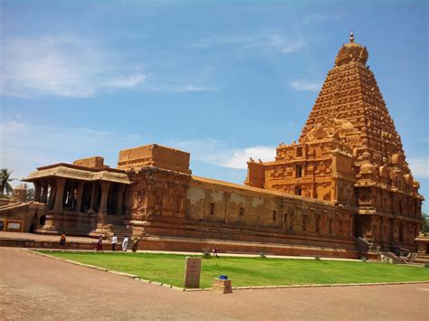 11 Famous Temples in Tamil Nadu Reflecting India’s Rich Culture | Only In Your State Only In ...