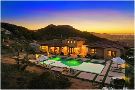 6 Ways Twilight Photography Can Help Your Listing | Redfin