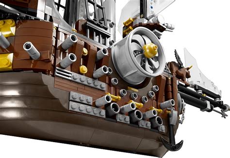 70810: MetalBeard’s Sea Cow | Lego Star Wars & Beyond