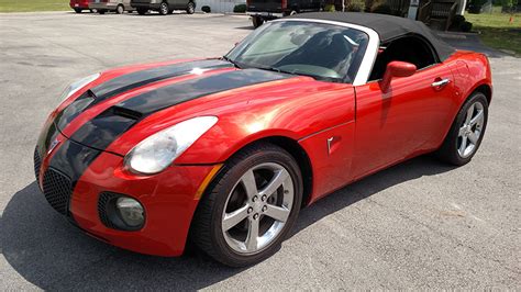 2008 Pontiac Solstice GXP Turbo – Industrial Homes & Automobiles