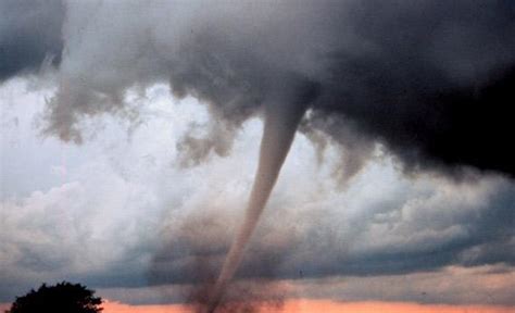 New tornado warnings: Why National Weather Service storm alerts weren’t scary enough.